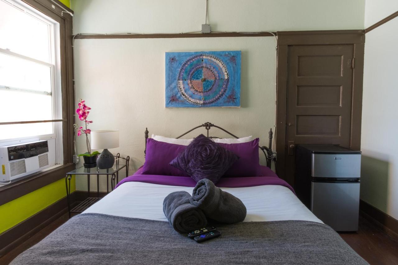 Lucky D'S Youth And Traveler'S Hostel San Diego Esterno foto