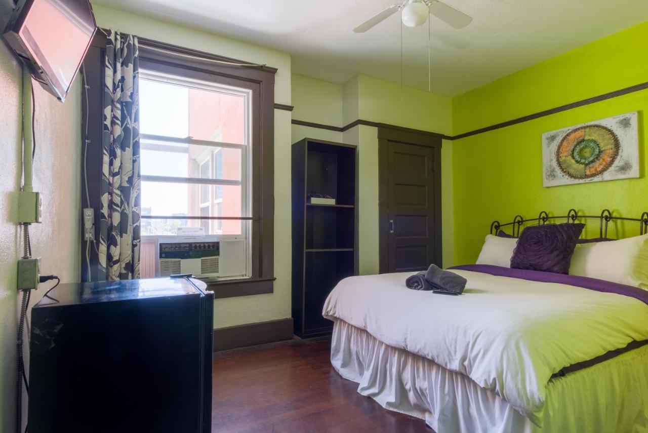 Lucky D'S Youth And Traveler'S Hostel San Diego Esterno foto