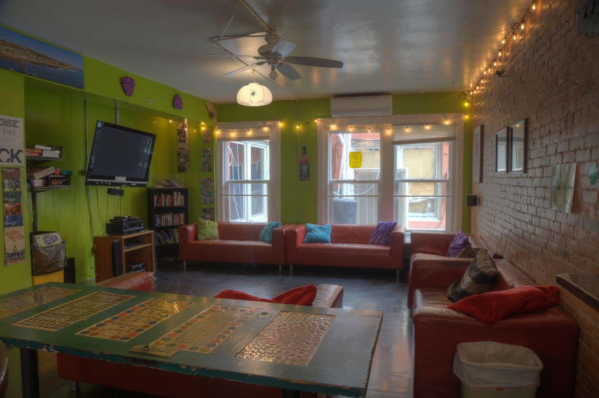 Lucky D'S Youth And Traveler'S Hostel San Diego Esterno foto